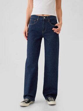 GAP Mid Rise '90s Loose Jeans in a dark indigo wash  NWOT